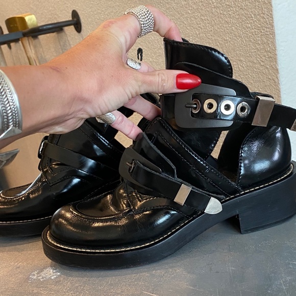 Balenciaga Ceinture Cut Out Creeper Ankle boots - Picture 7 of 16